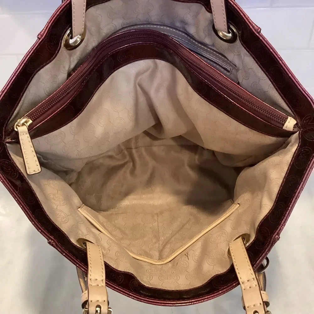 Michael Kors Bag Purse Handbag Leather Embossed Signature Patent EW Jet Set Tote